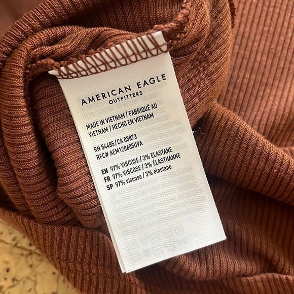 American Eagle Outfitters Soft & Sexy Rib Off The Shoulder Top - Picture 6 of 7